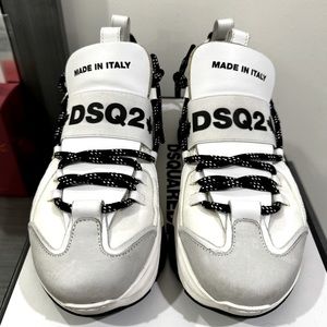 DSquared² White Leather Sneakers black and white